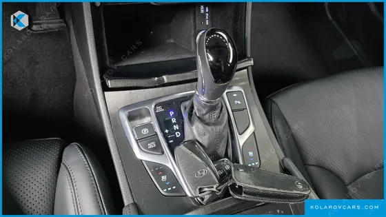 HYUNDAI GRANDEUR HG240 MODERN COLLECTION