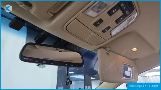 KIA CARNIVAL GASOLINE 9-SEATER NOBLESSE