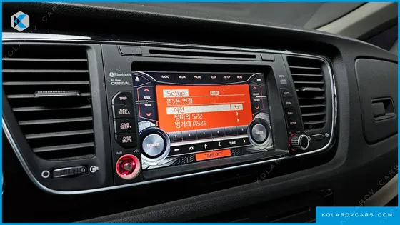 KIA CARNIVAL 9-SEATER PRESTIGE