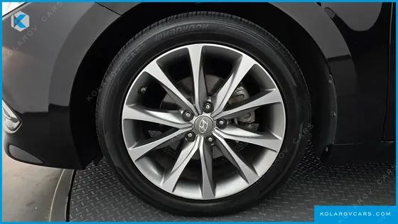 HYUNDAI GRANDEUR HG300 PREMIUM