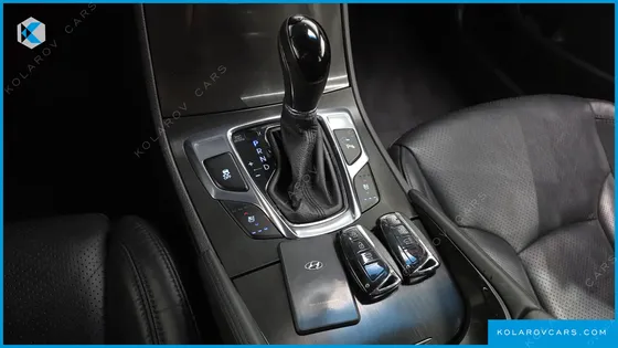 HYUNDAI GRANDEUR HG300 PREMIUM