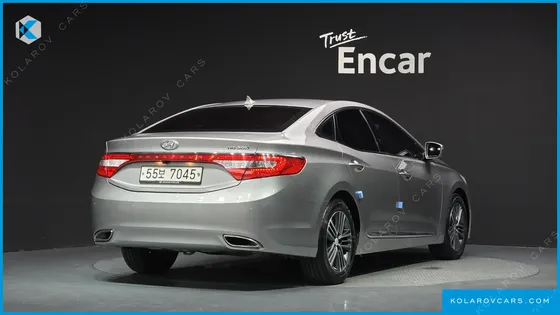 HYUNDAI GRANDEUR HG240 MODERN