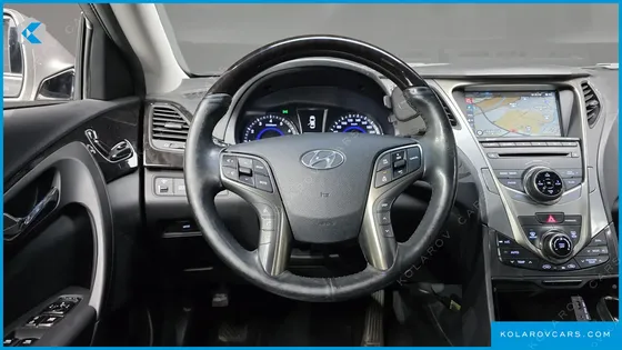HYUNDAI GRANDEUR HG240 MODERN