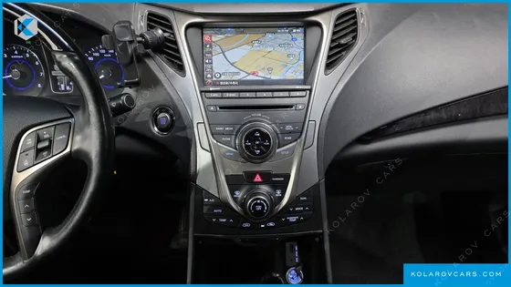 HYUNDAI GRANDEUR HG240 MODERN