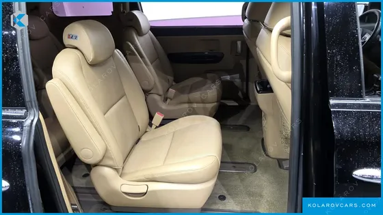 KIA CARNIVAL 9-SEATER PRESTIGE