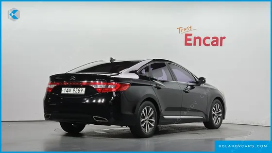 HYUNDAI GRANDEUR HG240 LUXURY