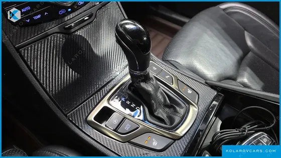 HYUNDAI GRANDEUR HG240 LUXURY