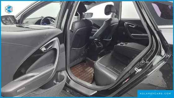HYUNDAI GRANDEUR HG240 LUXURY