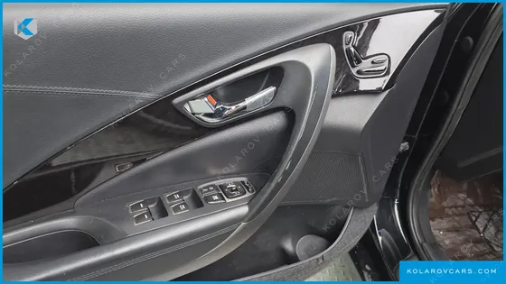 HYUNDAI GRANDEUR HG240 LUXURY