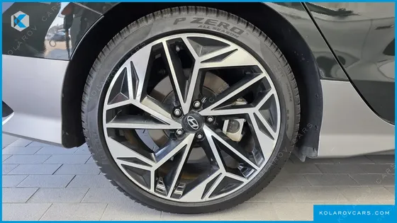 HYUNDAI IONIQ 6 LONG RANGE