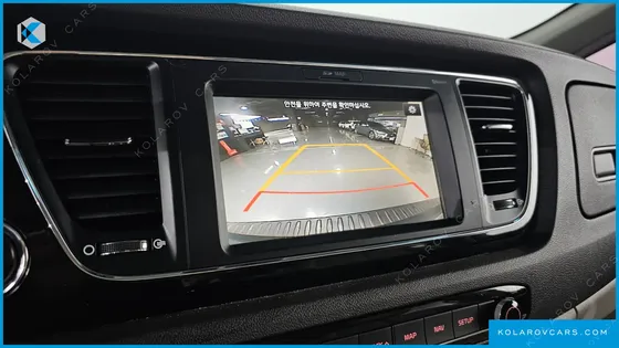 KIA CARNIVAL 9-SEATER NOBLESSE