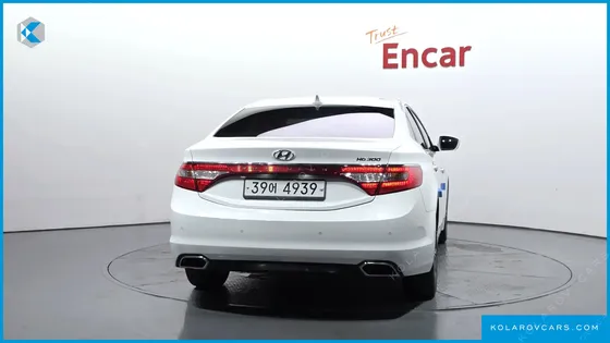 HYUNDAI GRANDEUR HG300 PREMIUM
