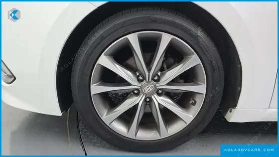 HYUNDAI GRANDEUR HG300 PREMIUM