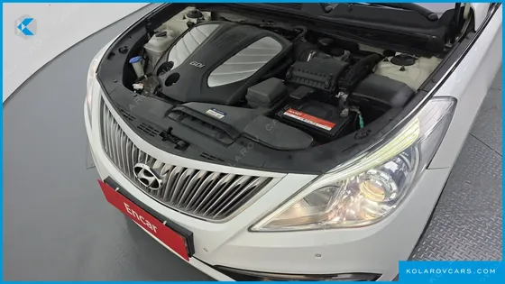 HYUNDAI GRANDEUR HG300 PREMIUM