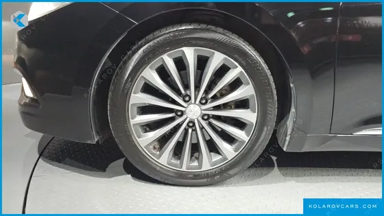 HYUNDAI GRANDEUR HG300 EXCLUSIVE