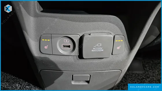 KIA CARNIVAL 11-SEATER NOBLESSE