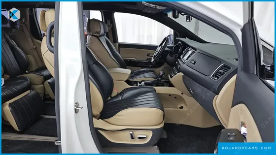KIA CARNIVAL GASOLINE 7-SEATER LIMOUSINE