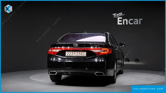 HYUNDAI GRANDEUR HG240 MODERN COLLECTION