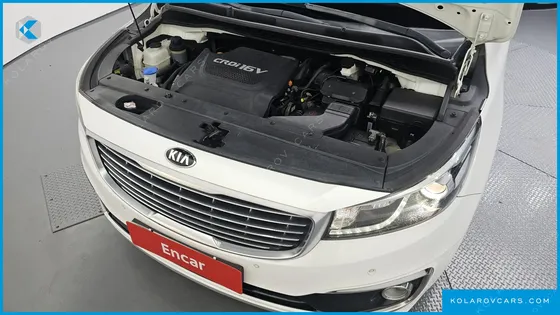 KIA CARNIVAL 9-SEATER HI-LIMOUSINE