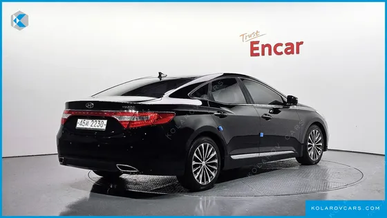 HYUNDAI GRANDEUR HG300 PREMIUM