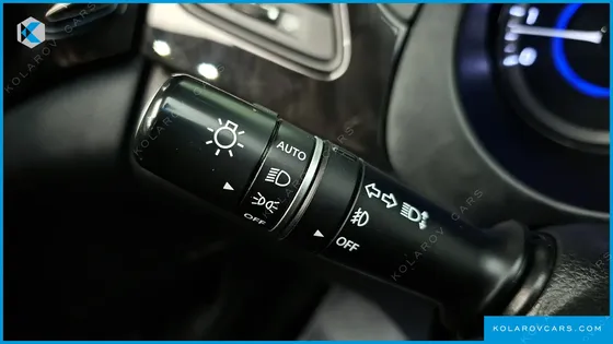 HYUNDAI GRANDEUR HG300 PREMIUM