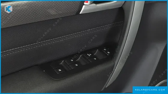 CHEVROLET (GM DAEWOO) CAPTIVA 2WD LT DELUXE PACK