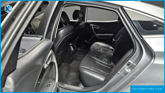 HYUNDAI GRANDEUR HG240 MODERN