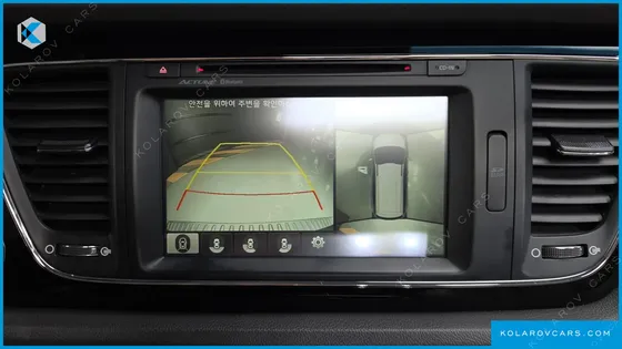 KIA CARNIVAL 9-SEATER NOBLESSE