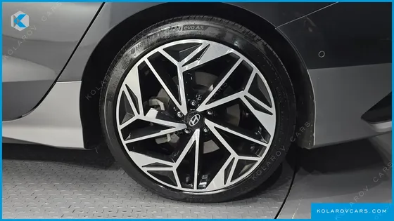 HYUNDAI IONIQ 6 LONG RANGE