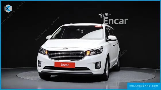 KIA CARNIVAL 11-SEATER LUXURY