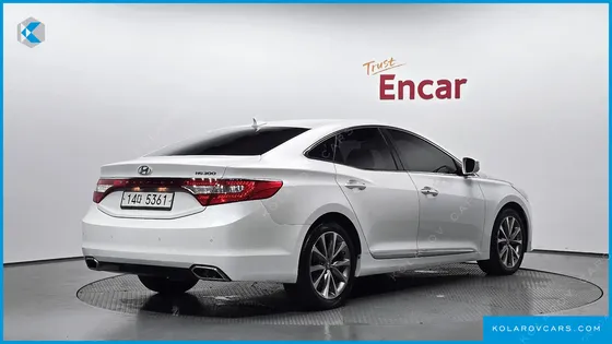 HYUNDAI GRANDEUR HG300 PREMIUM