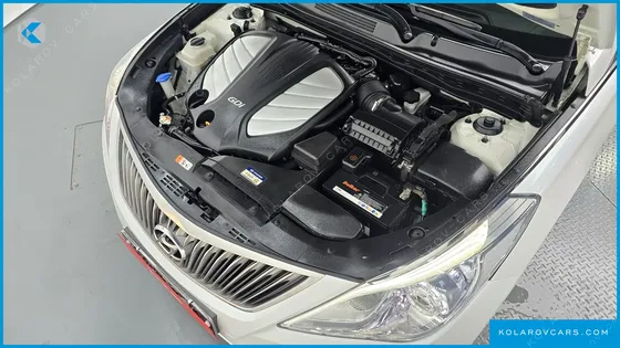 HYUNDAI GRANDEUR HG300 PREMIUM