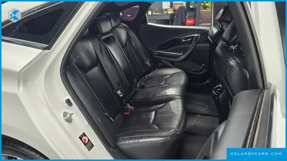 HYUNDAI GRANDEUR HG300 PREMIUM