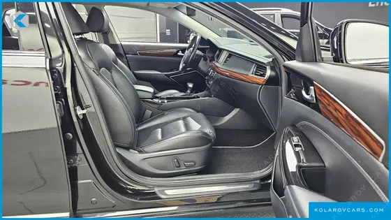 KIA K7 3.0 LPI LUXURY (RENTAL CAR)