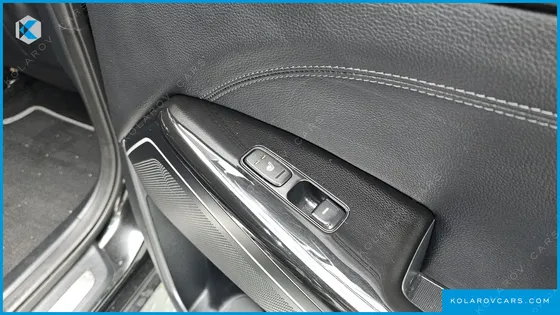 KIA K7 3.0 LPI LUXURY (RENTAL CAR)
