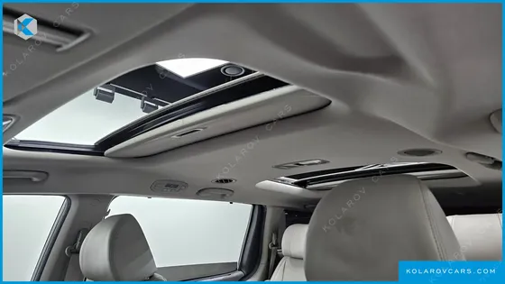 KIA CARNIVAL 7-SEATER LIMOUSINE