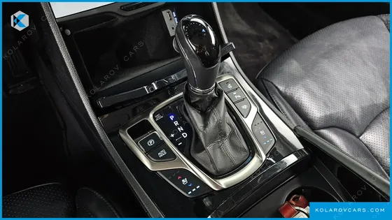 HYUNDAI GRANDEUR HG300 ROYAL