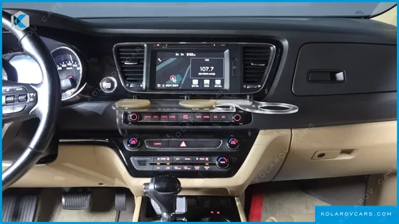 KIA CARNIVAL 9-SEATER HI-LIMOUSINE
