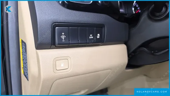 KIA CARNIVAL 9-SEATER HI-LIMOUSINE