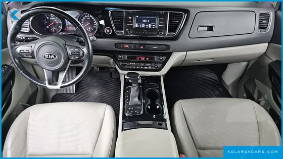 KIA CARNIVAL 9-SEATER PRESTIGE