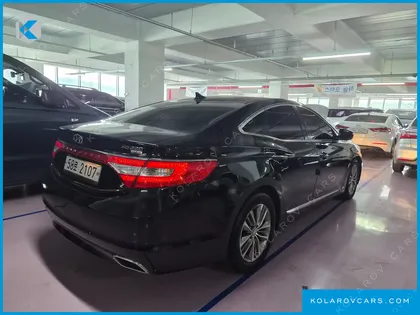 HYUNDAI GRANDEUR HG220 DIESEL MODERN