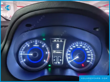 HYUNDAI GRANDEUR HG220 DIESEL MODERN