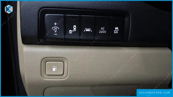 KIA CARNIVAL 9-SEATER HI-LIMOUSINE