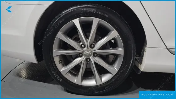 HYUNDAI GRANDEUR LPG HG300 EXCLUSIVE