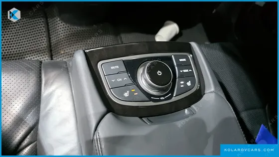 HYUNDAI GRANDEUR HG240 LUXURY