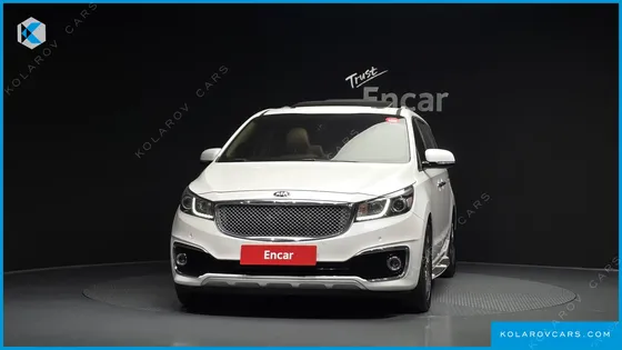 KIA CARNIVAL 9-SEATER NOBLESSE