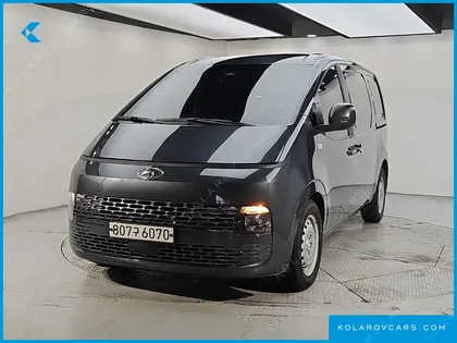 HYUNDAI STARIA CARGO 3-SEATER