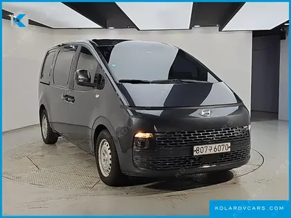 HYUNDAI STARIA CARGO 3-SEATER