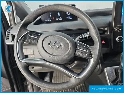 HYUNDAI STARIA CARGO 3-SEATER