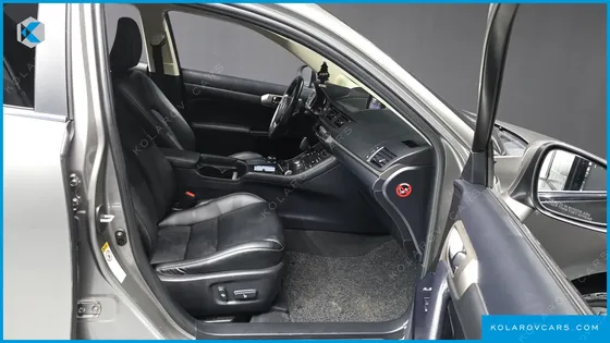 LEXUS CT200H 1.8 SUPREME